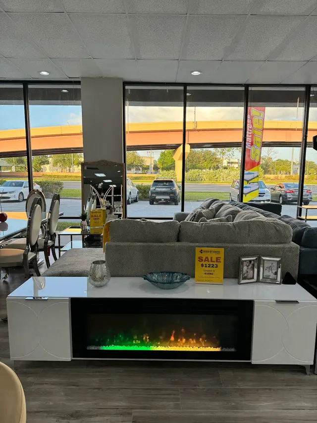 Orlando Furniture Outlet — photo from the business 7
