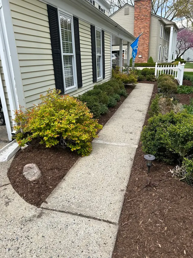 Mantis Lawn & Landscape — customer photo 12