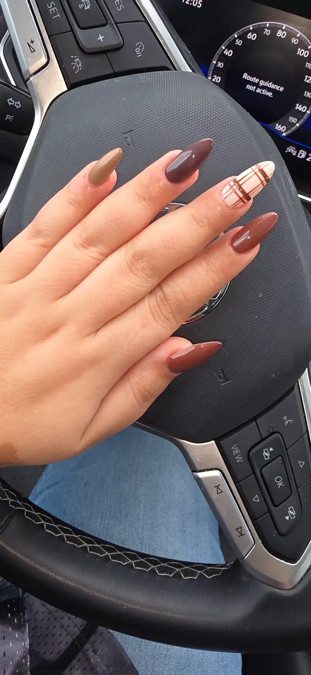 NAILTIFUL — customer photo 5