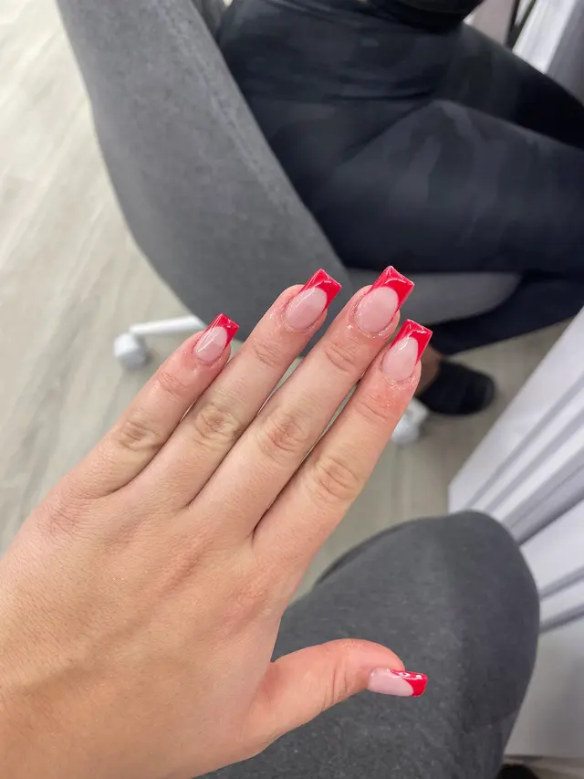 NAILTIFUL — customer photo 6