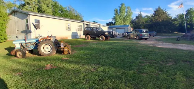 v's landscaping and junk removal LLC — customer photo 12