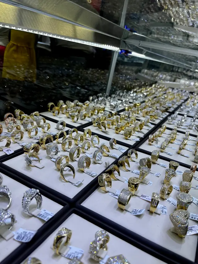 Gold N Diamonds — photo from the business 3