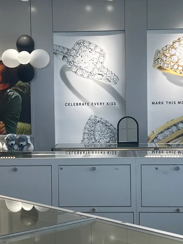 KAY Jewelers — customer photo 5