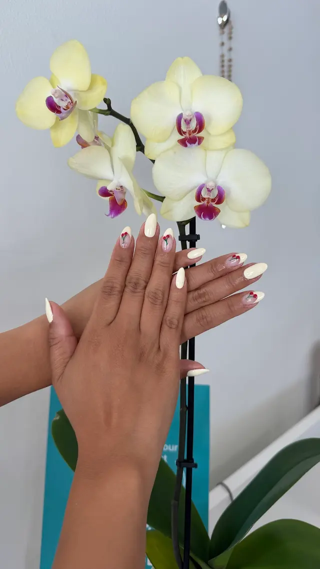 Kaylee Organic Nails Spa — photo from the business 1
