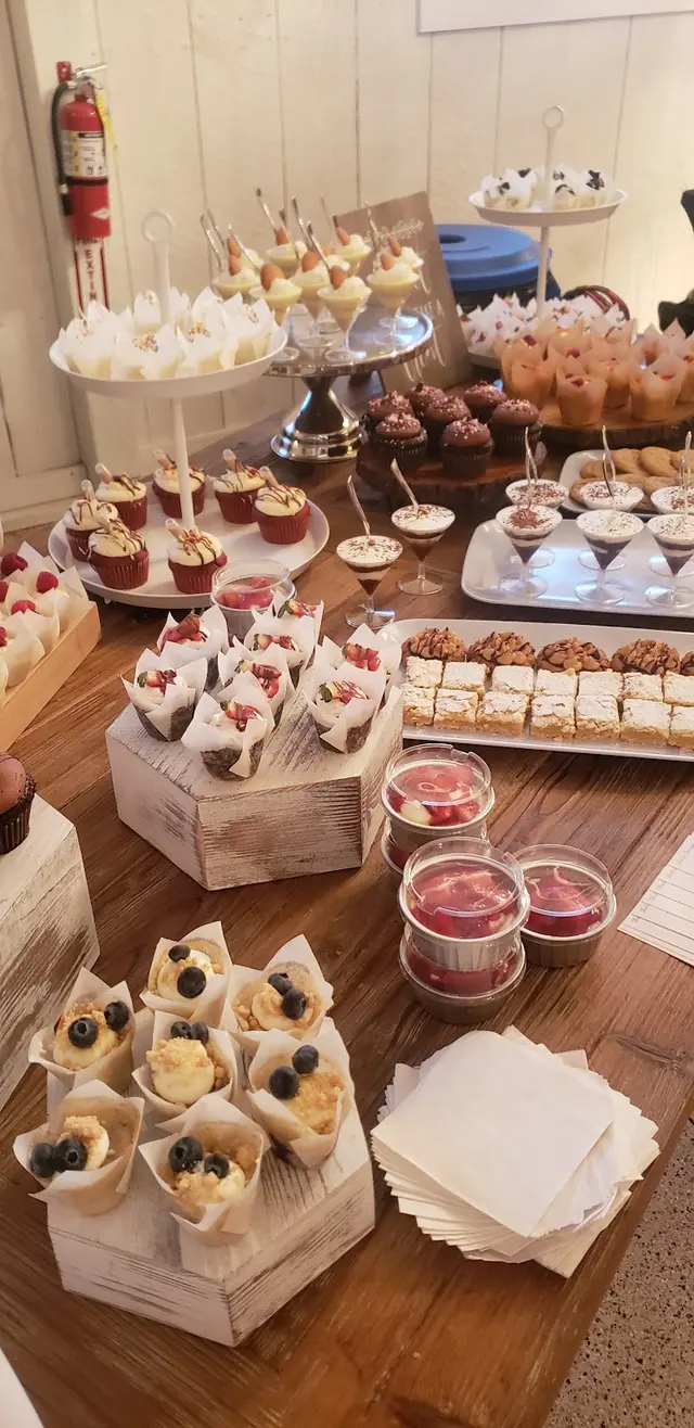 Dulce & Sabrosa Bakery and Catering — photo from the business 12