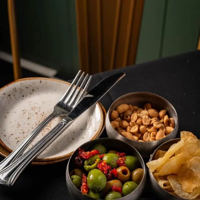 Wine & Rind — photo from the business 6
