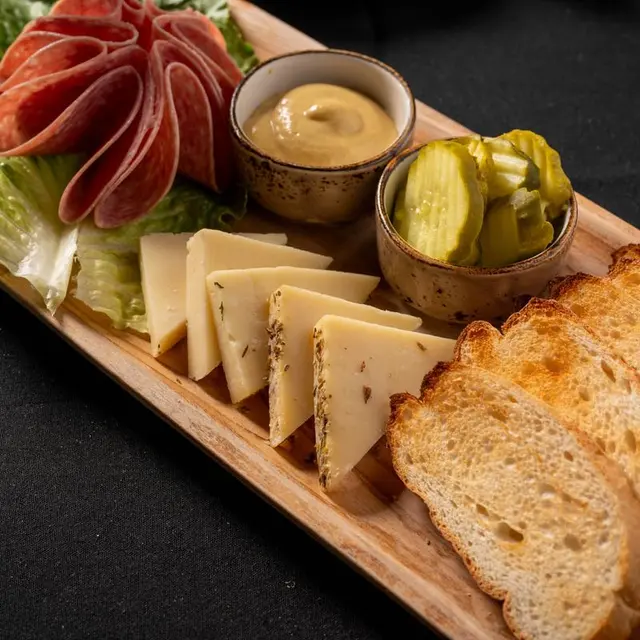 Wine & Rind — photo from the business 4