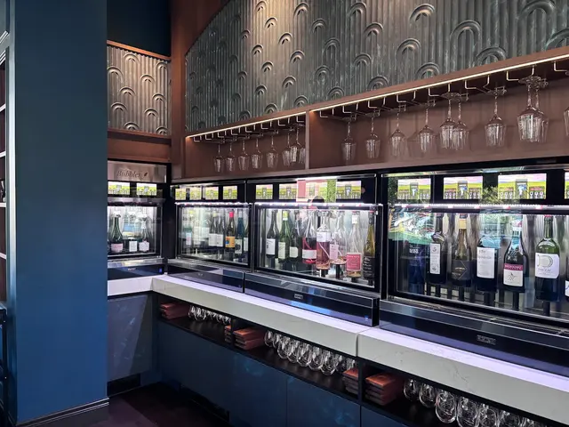 Q's Wine Bar — customer photo 1