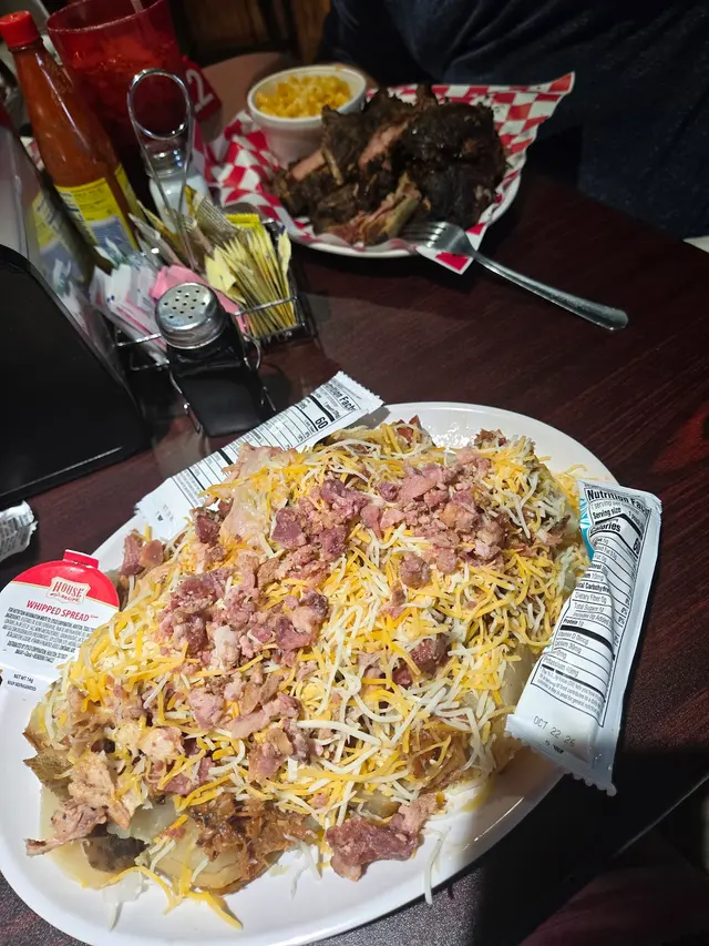 Customer photo of work by Squire & Cindy's Kitchen, from Me's review