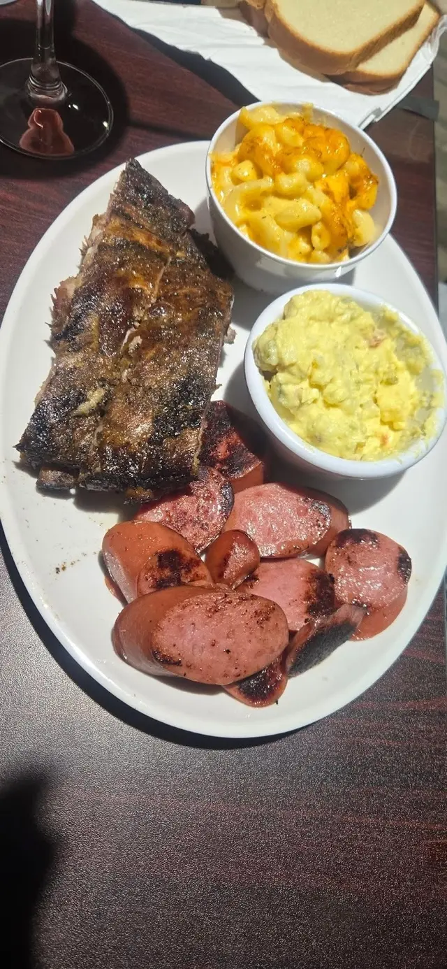 Squire & Cindy's Kitchen — photo from the business 8