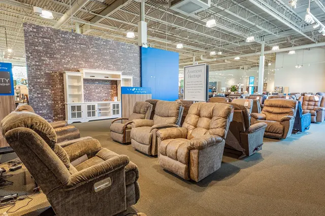 Slumberland Furniture — photo from the business 11