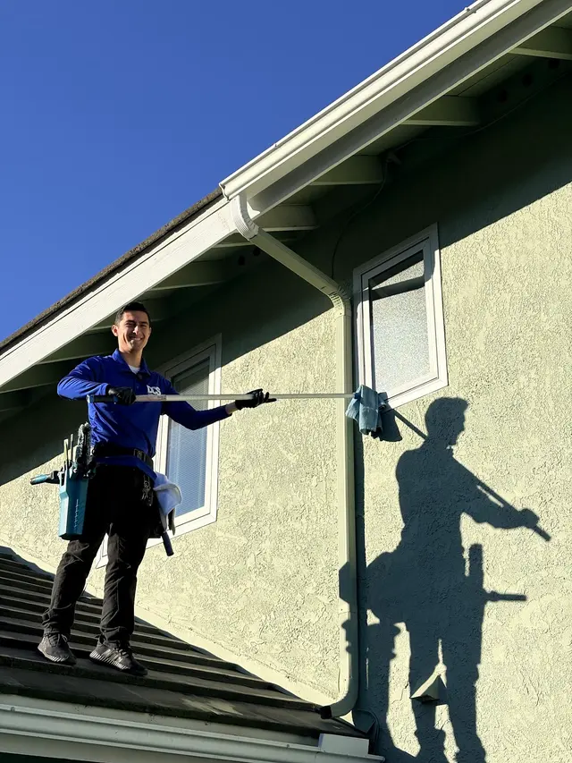 Dynamic Cleaning Services - Pressure washing — photo from the business 11