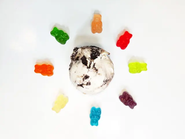 Surreal Creme Ice Cream Truck — photo from the business 8