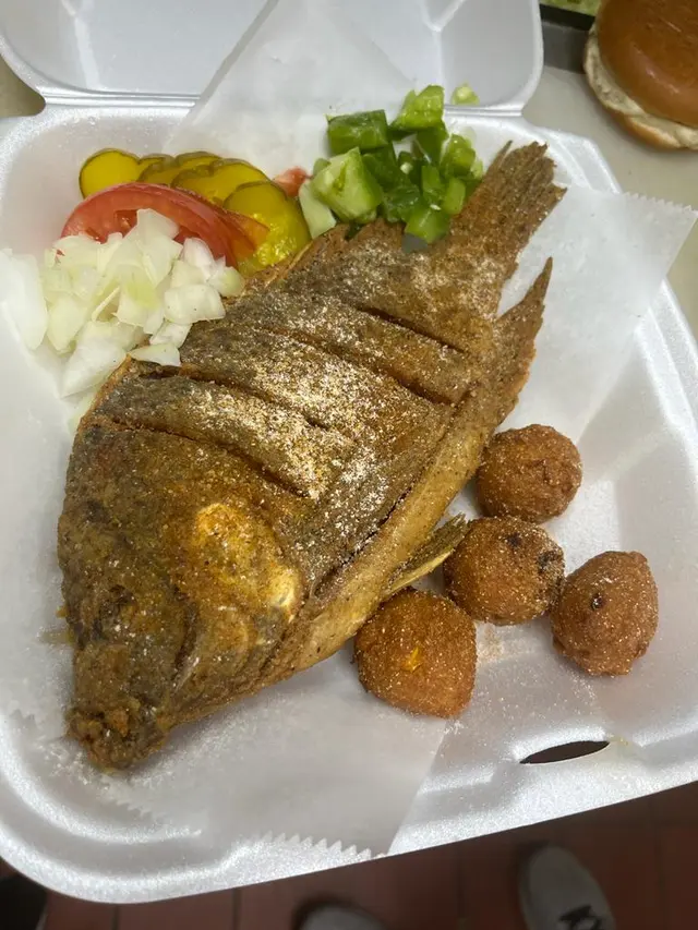 SAM'S CHICAGO GRILL — photo from the business 9