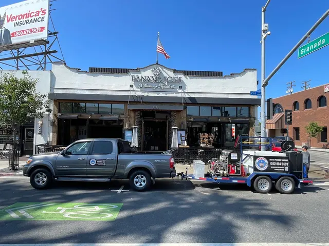 Derf's Pressure Washing — photo from the business 1