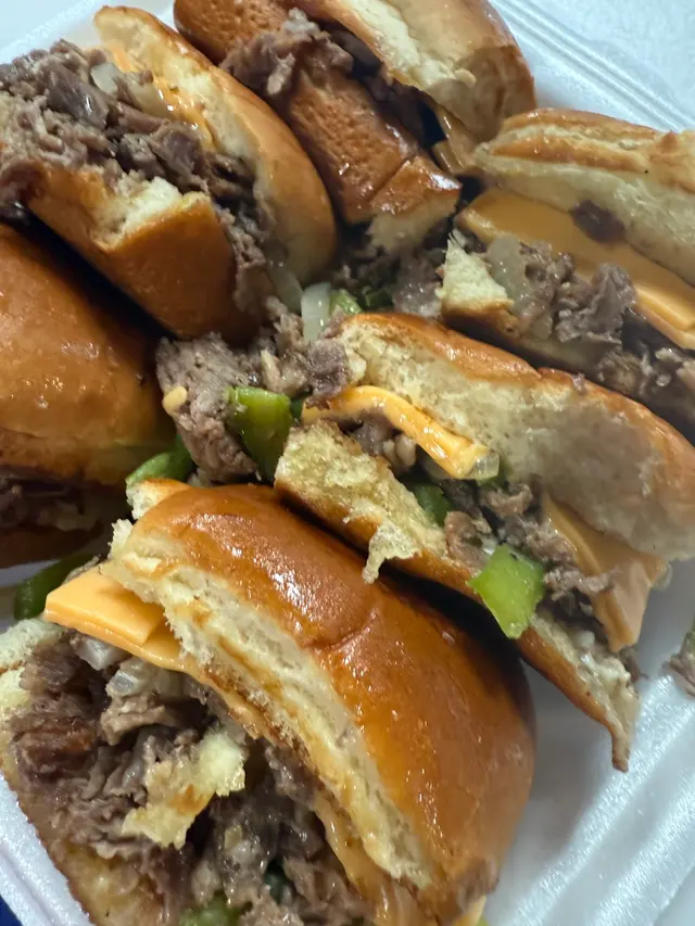 Week-End Burgers — photo from the business 5