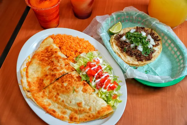 Taco Choza — photo from the business 3