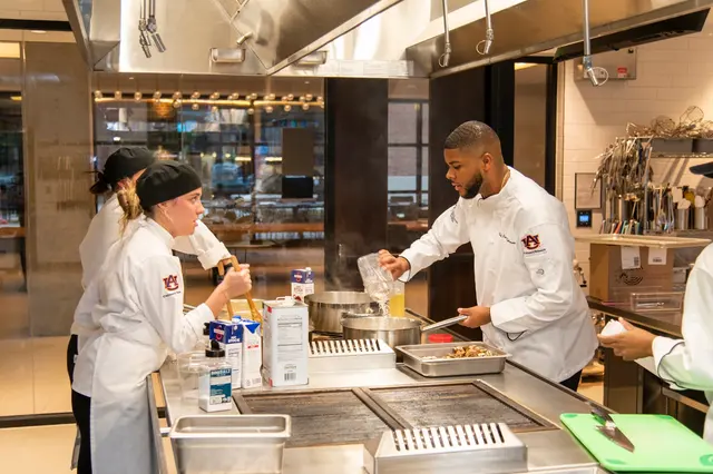 The Chef JRob Experience — photo from the business 1