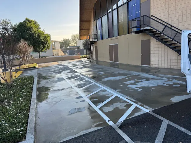 Elite Troop Pressure Washing & Painting — photo from the business 11