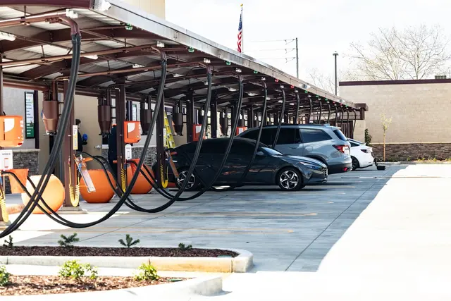 Quick Quack Car Wash — photo from the business 11