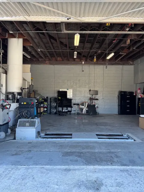 All Star Smog — photo from the business 7