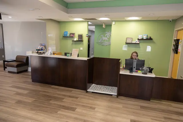Lakeside Animal Hospital & Veterinarian - Plantation — photo from the business 2