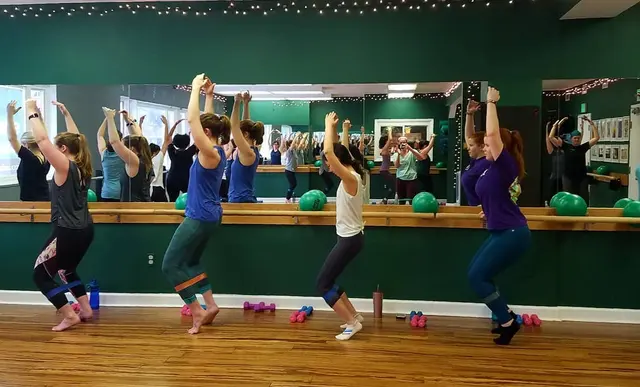 OpenBarre College Park — photo from the business 6