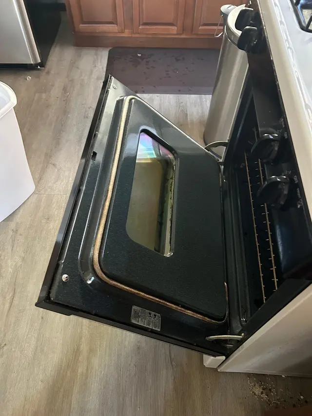Elsa’s cleaning company LLC — photo from the business 6