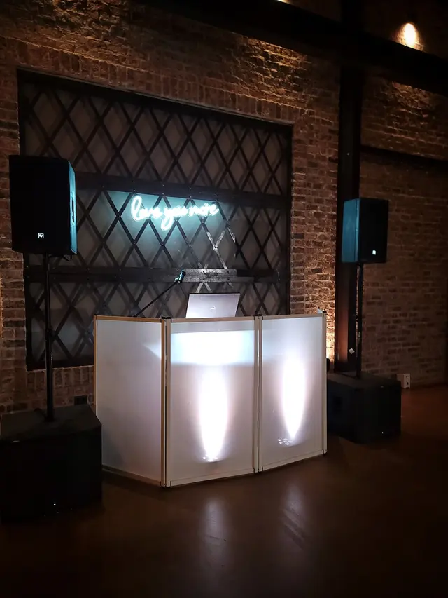 Houston Luxury Events — photo from the business 8
