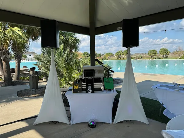 DJ foe life mobile services — photo from the business 8