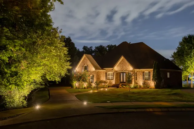 Music City Outdoor Lighting — photo from the business 6