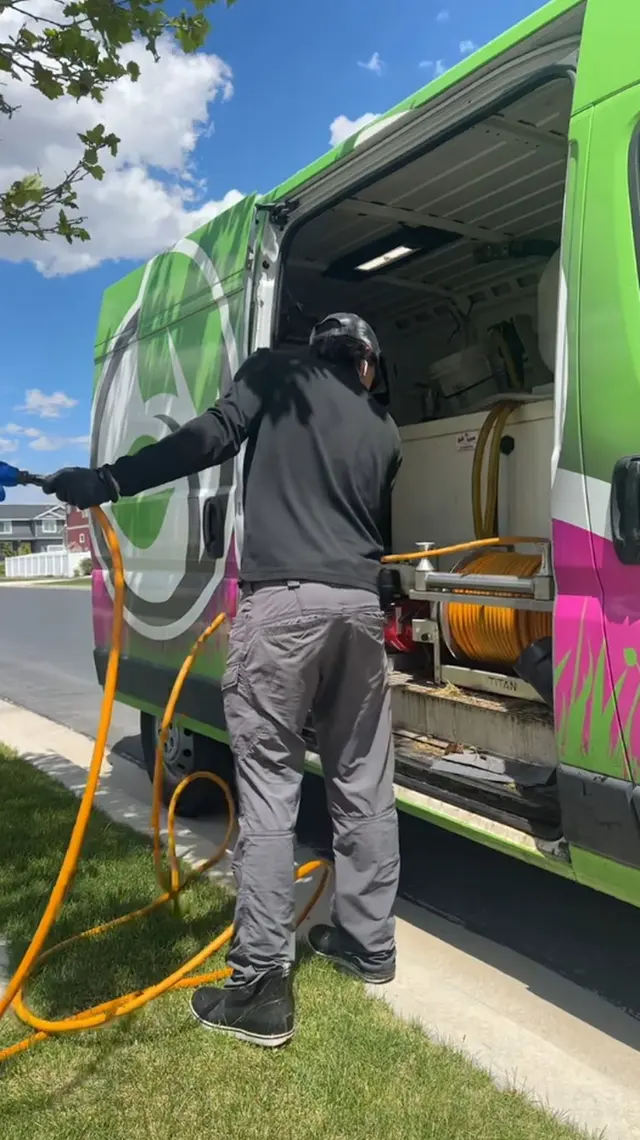 Green Grounds Lawn & Pest — photo from the business 12