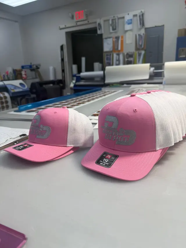 Melt Graphics — photo from the business 11