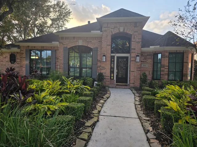 Longhorn Windows and Roofing — customer photo 3