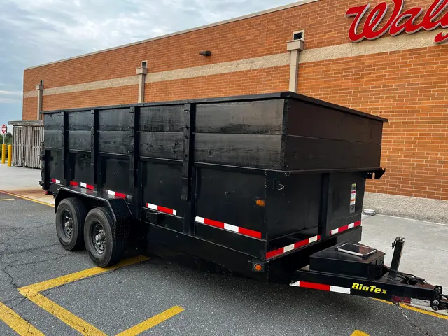 Elisha Junk Removal & Demolition LLC — photo from the business 6