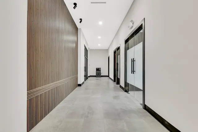 De La Garza Law Firm — photo from the business 10