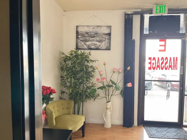 Charmin Spa Massage — photo from the business 11