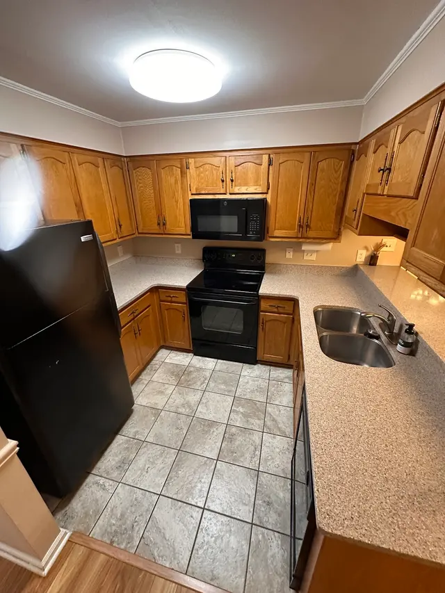 Summerville Maids LLC — photo from the business 3