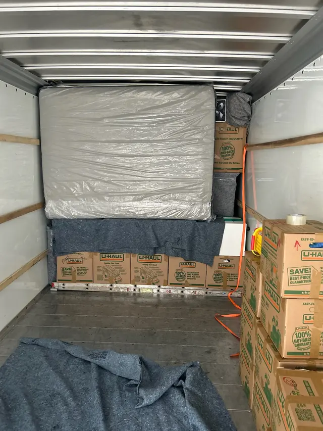 A Great Moving Crew — photo from the business 12