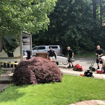 A Great Moving Crew — photo from the business 7