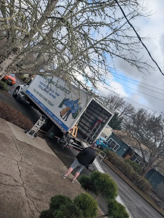 Cascade Moving & Logistics — photo from the business 11