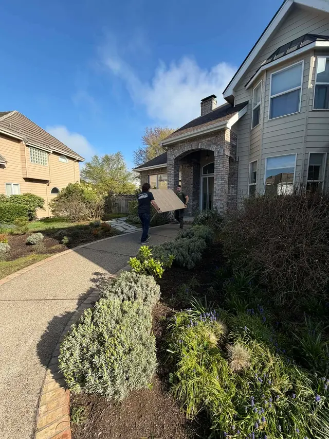 Cross Town Movers and Storage — photo from the business 10