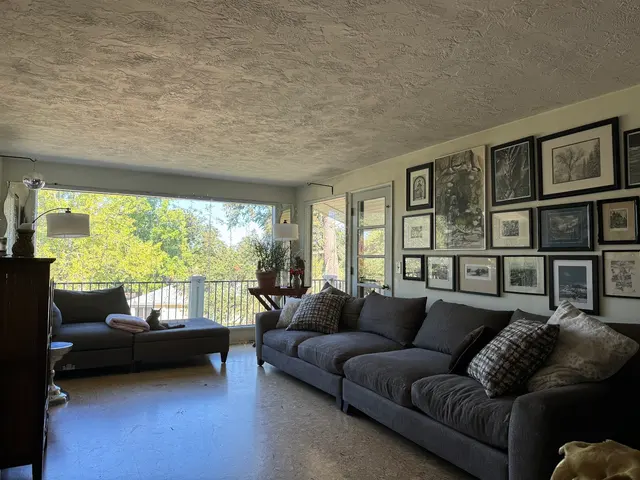 Davies Moving & Distribution LLC — customer photo 2