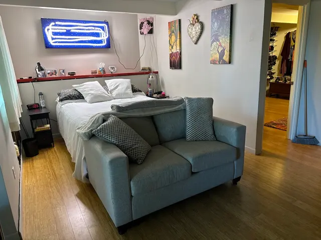 Davies Moving & Distribution LLC — customer photo 4