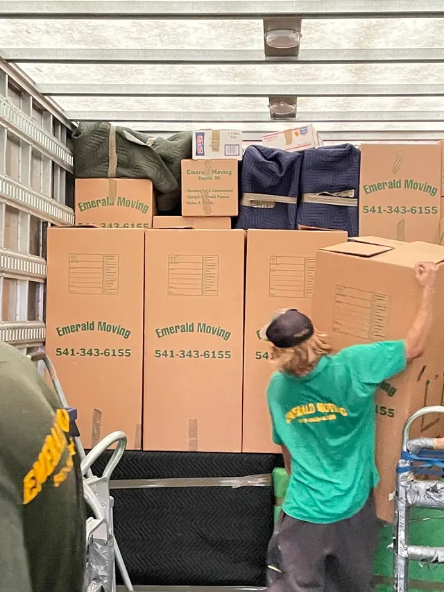 Emerald Moving Inc — customer photo 8