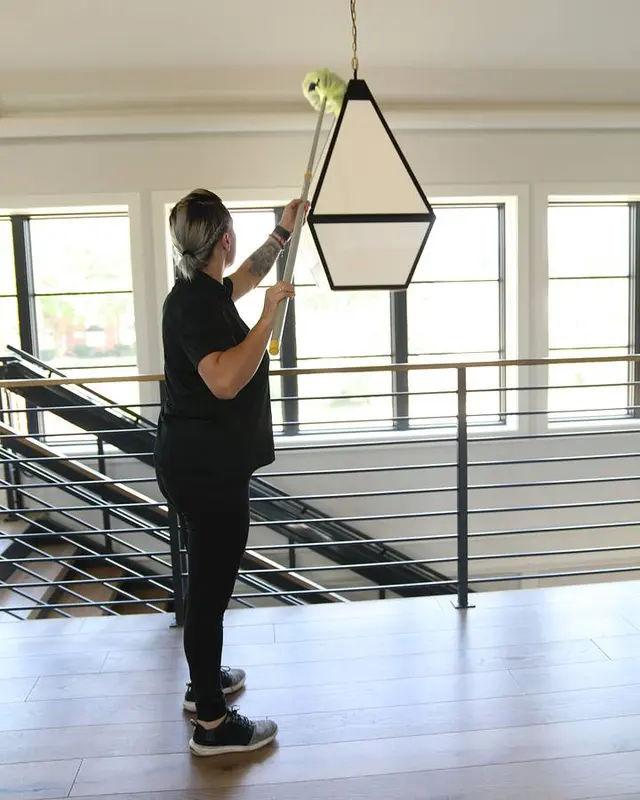 Helping Hands Commercial Cleaning — photo from the business 7