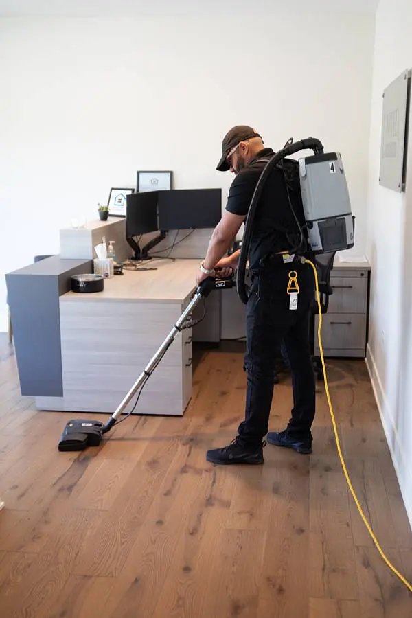 Helping Hands Commercial Cleaning — photo from the business 10