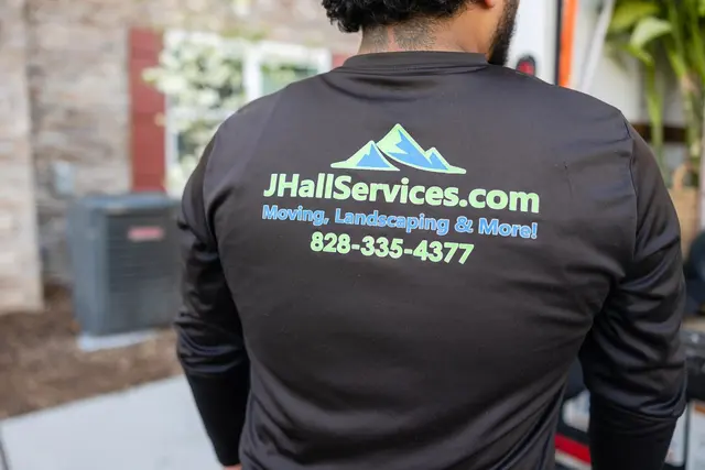 We Hall Moving Services — photo from the business 1