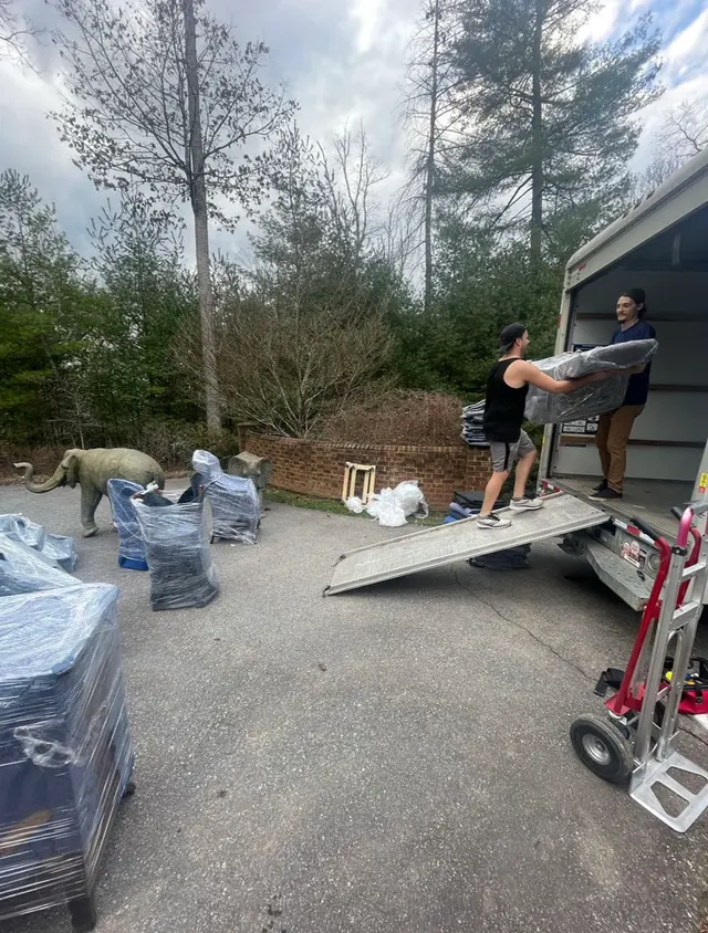 Illuminated Moving & Packing — photo from the business 7