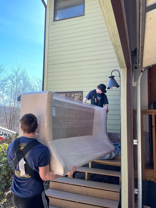 Illuminated Moving & Packing — photo from the business 5